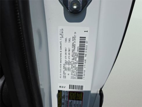 Used 2024 Toyota Tacoma SR image 31