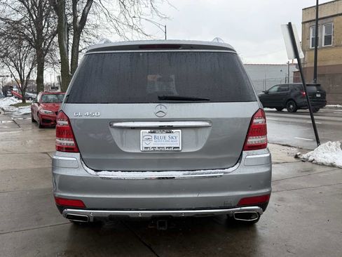 Used 2011 Mercedes-Benz GL 450 4MATIC image 5