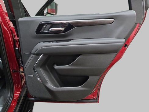 New 2026 Chevrolet Tahoe LT w/ Comfort Package image 13