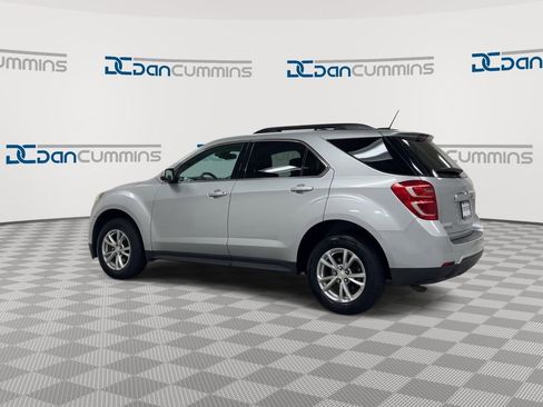 Used 2017 Chevrolet Equinox LT w/ Convenience Package image 6