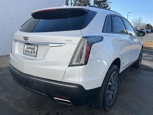 Used 2023 Cadillac XT5 Sportv w/ Technology Package image 5