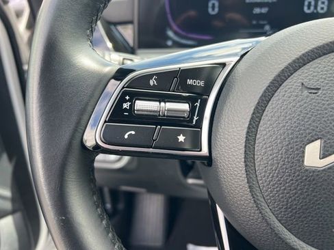 Certified 2025 Kia Seltos S FWD image 15