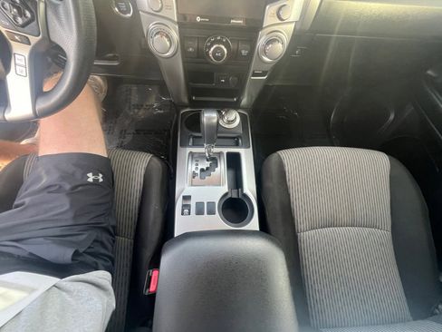 Used 2022 Toyota 4Runner SR5 image 8