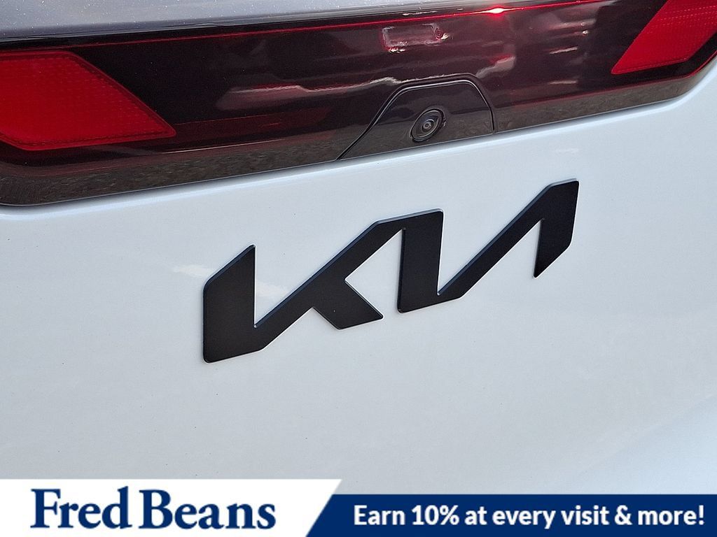 New 2027 Kia Seltos X-Line S w/ X-Line S Premium Package AWD/4WD image 24