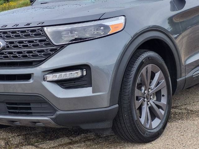 Certified 2024 Ford Explorer XLT w/ Equipment Group 202A AWD/4WD image 9