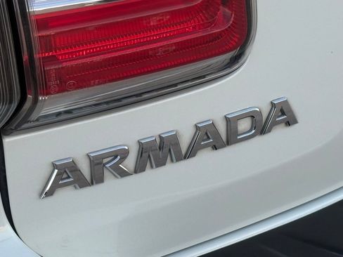 Used 2017 Nissan Armada Platinum w/ Captain Seat Package image 9