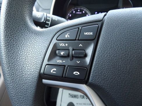 Used 2019 Hyundai Tucson SE image 14