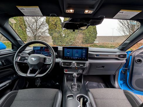 Used 2024 Ford Mustang EcoBoost image 11