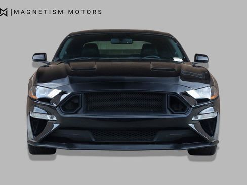 Used 2018 Ford Mustang GT Premium w/ GT Performance Package RWD image 5