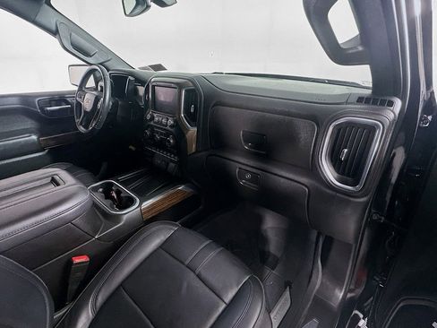 Used 2021 Chevrolet Silverado 1500 High Country image 32
