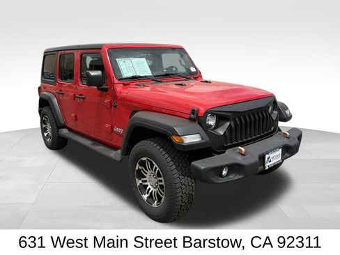 Used 2019 Jeep Wrangler Unlimited Sport S AWD/4WD image 2
