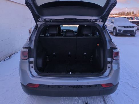 Certified 2024 Jeep Compass Limited w/ Sun and Sound Group image 35