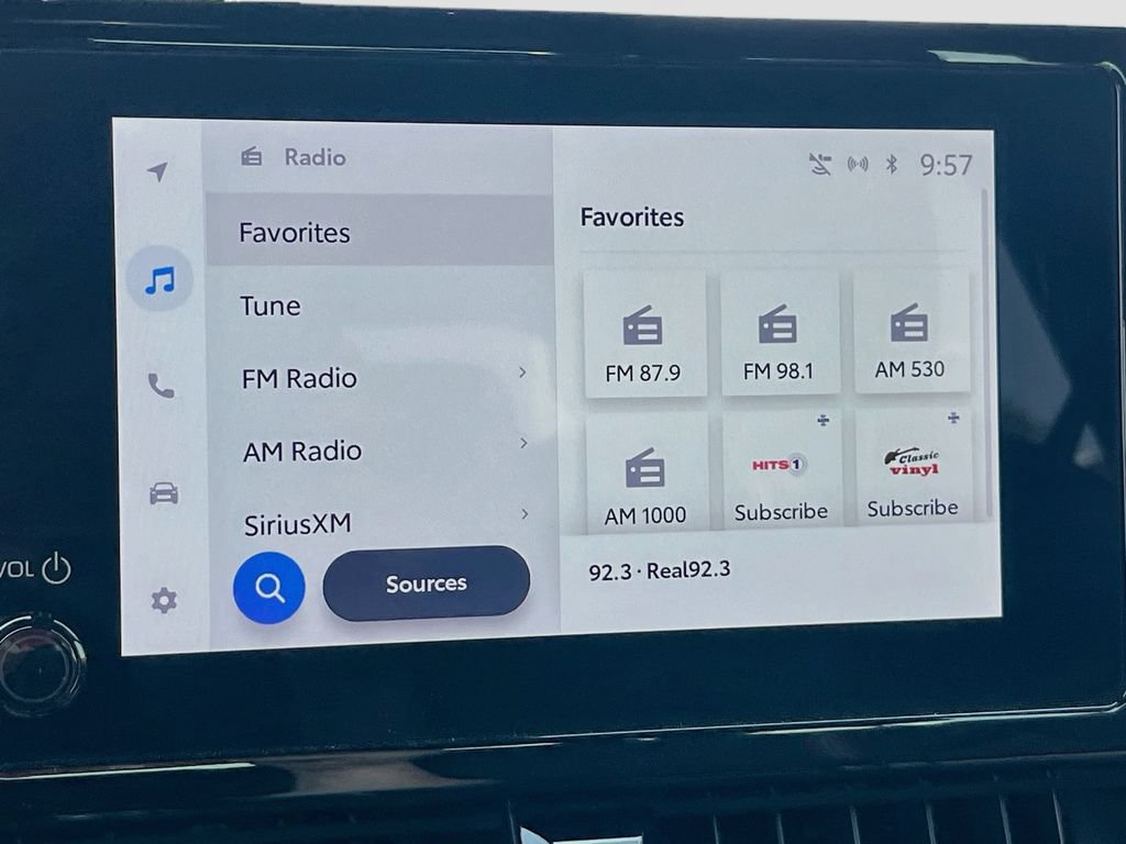 Used 2024 Toyota Corolla SE FWD image 15