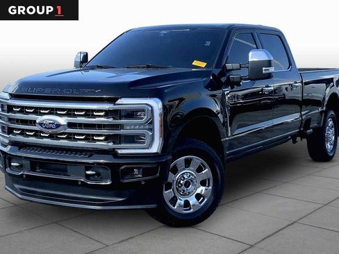 Used 2024 Ford F350 Platinum w/ FX4 Off-Road Package AWD/4WD image 1