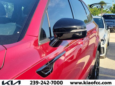 Used 2022 Kia Sorento SX AWD/4WD image 4
