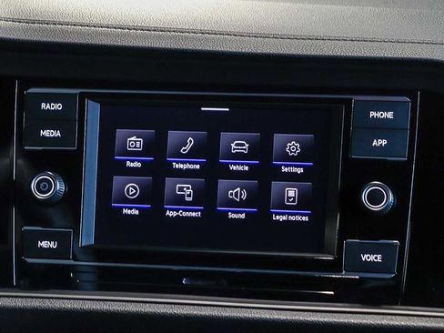 Certified 2023 Volkswagen Jetta Sport image 15