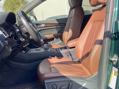 Used 2019 Audi Q5 2.0T Premium w/ Convenience Package image 11