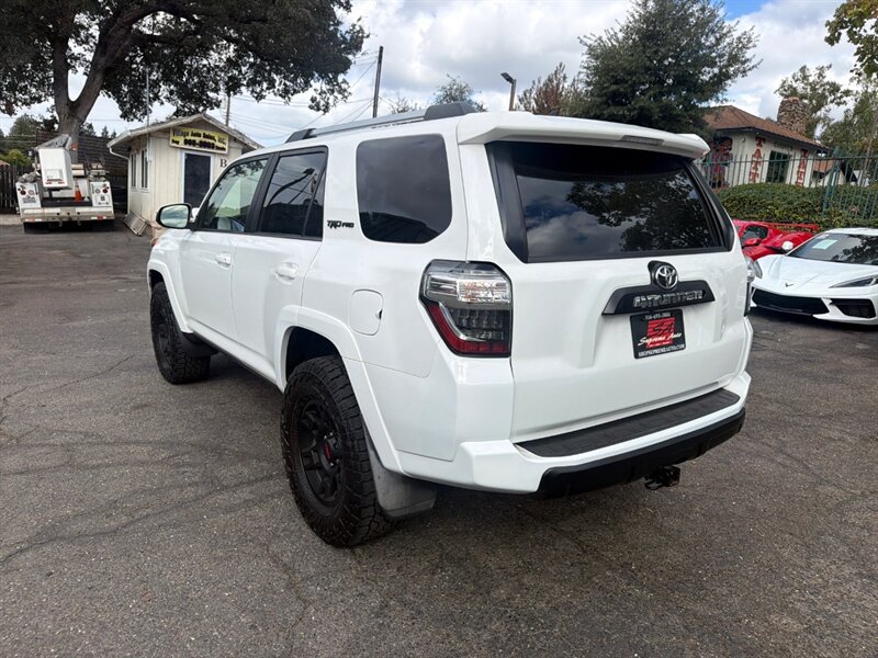 Used 2015 Toyota 4Runner TRD Pro AWD/4WD image 11