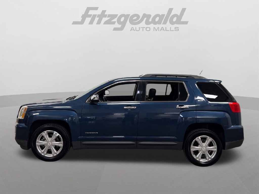 Used 2017 GMC Terrain SLT w/ Driver Alert Package I FWD image 2
