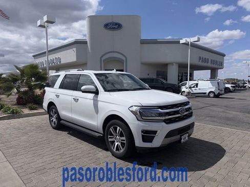 Used 2024 Ford Expedition Limited RWD image 1