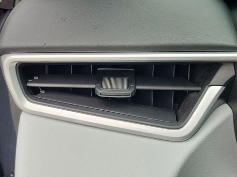 New 2026 Toyota Corolla SE FWD image 30