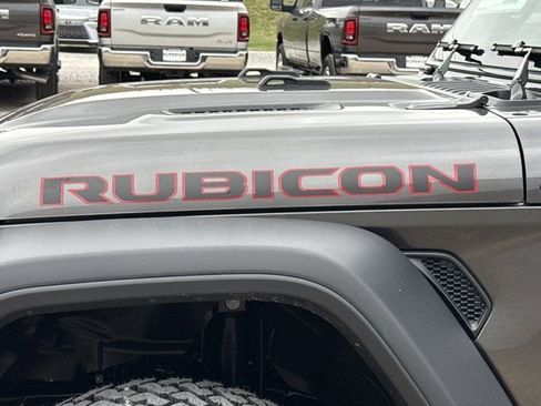 New 2026 Jeep Gladiator Rubicon w/ Safety Group image 14