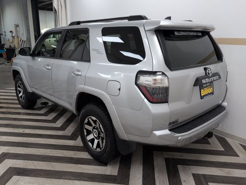 Used 2024 Toyota 4Runner TRD Off-Road image 24