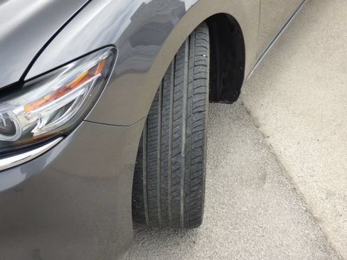 Used 2019 MAZDA MAZDA6 Signature FWD image 9