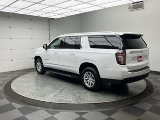 Used 2023 Chevrolet Suburban LT w/ Luxury Package video 2