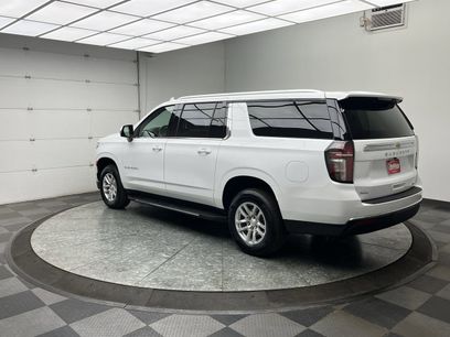 Used 2023 Chevrolet Suburban LT w/ Luxury Package