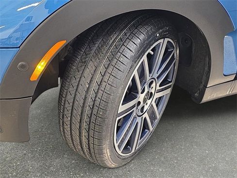 Certified 2023 MINI Cooper Clubman S image 29