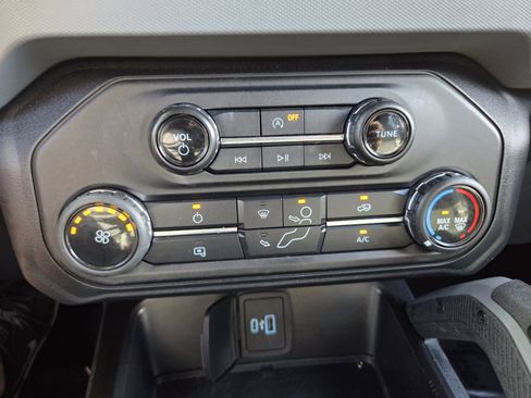 Used 2021 Ford Bronco Big Bend AWD/4WD image 24