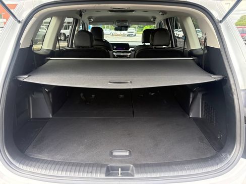 Used 2024 Kia Telluride S AWD/4WD image 14