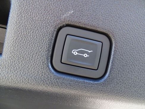 New 2025 Buick Enclave Sport Touring w/ Super Cruise Package image 22