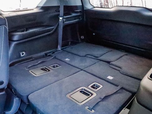 Certified 2022 Jeep Grand Cherokee L Laredo w/ Luxury Tech Group I image 23