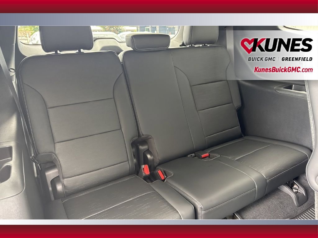 Used 2026 Buick Enclave Sport Touring w/ LPO, Floor Liner Package AWD/4WD image 54