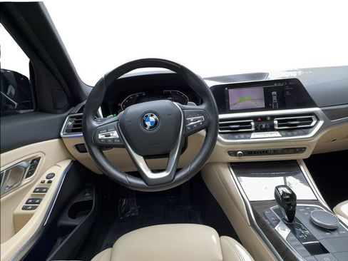 Used 2022 BMW 330i Sedan w/ Driving Assistance Package RWD image 37