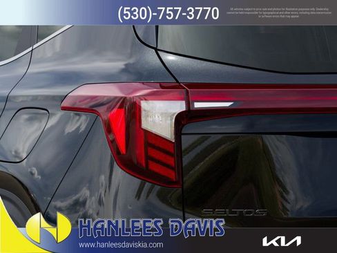 New 2025 Kia Seltos EX image 11
