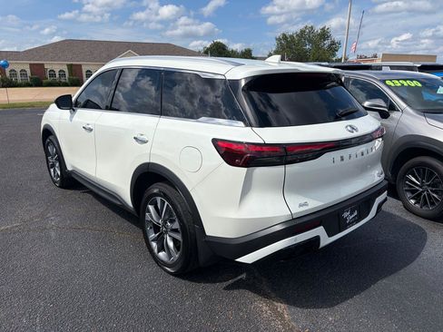 Used 2024 INFINITI QX60 Luxe AWD/4WD image 3