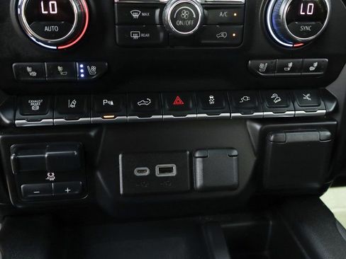 Used 2021 Chevrolet Silverado 3500 High Country w/ Z71 Off-Road Package AWD/4WD image 41