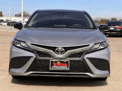 Used 2021 Toyota Camry XSE w/ Carpet Mat Package (TMS) image 9