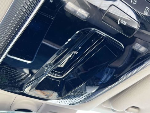 Used 2023 Mercedes-Benz S 500 4MATIC image 12