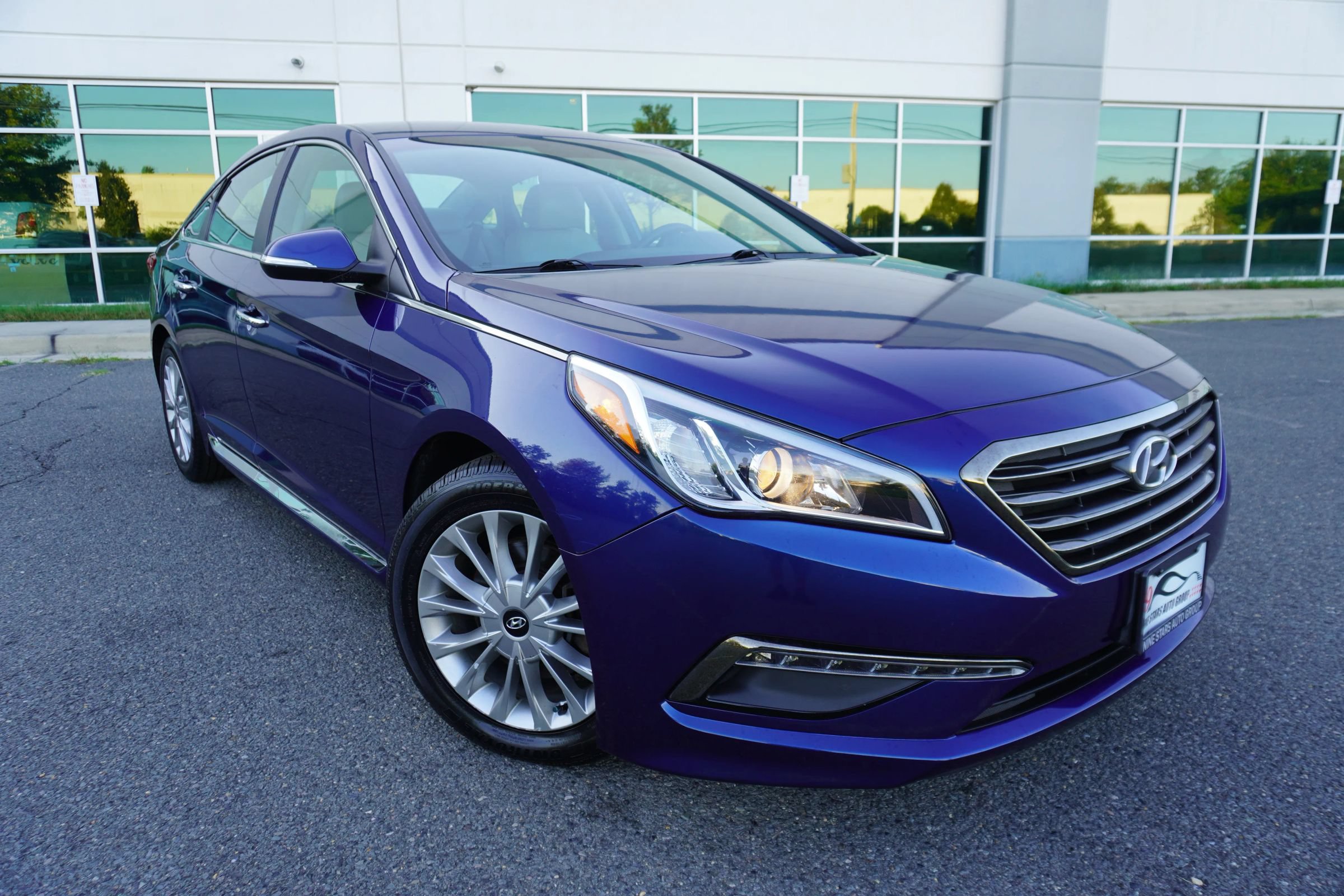 Used 2015 Hyundai Sonata Limited FWD image 1