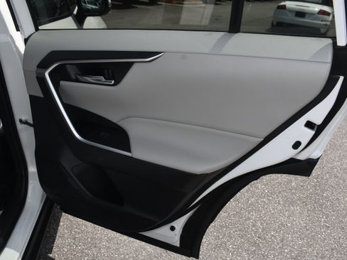 Used 2024 Toyota RAV4 XLE w/ Convenience Package FWD image 19