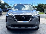 Used 2023 Nissan Rogue SV image 2