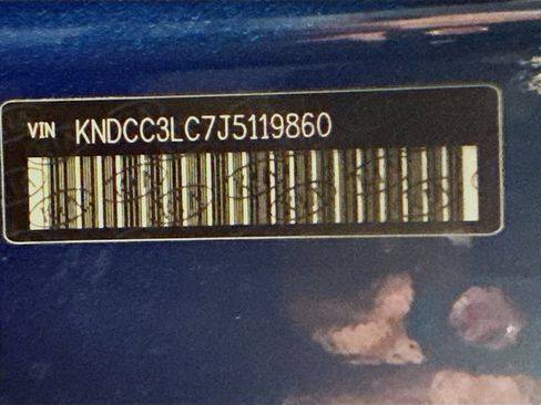 Used 2018 Kia Niro EX image 40