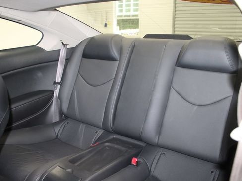Used 2015 INFINITI Q60 AWD Coupe w/ Premium Package image 21