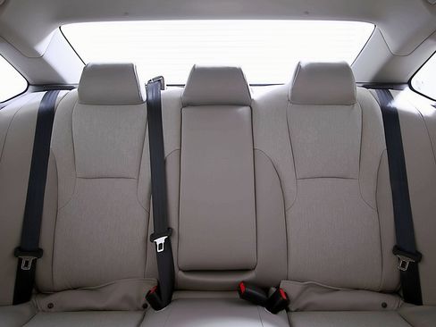 Used 2025 Honda Accord LX image 15