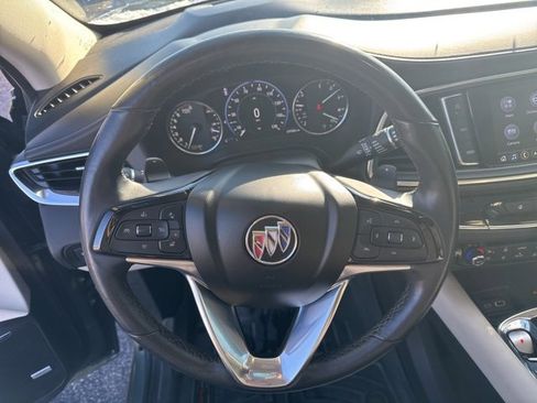 Used 2023 Buick Enclave Premium image 14