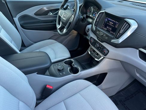 Used 2023 GMC Terrain SLE w/ Driver Convenience Package image 20